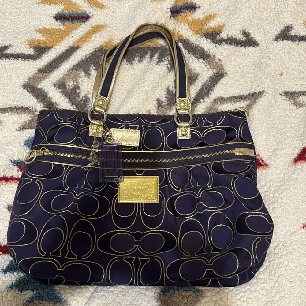 VTG Coach Poppy Tote